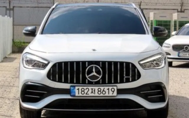 인천외제중고차 GLA클래스 H247 GLA45 AMG 4MATIC + 매물 사진 1 - 2022/12 66,873km